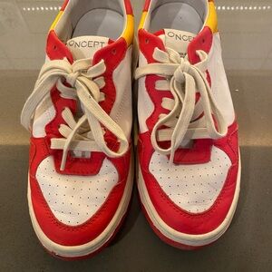 Oncept sneakers